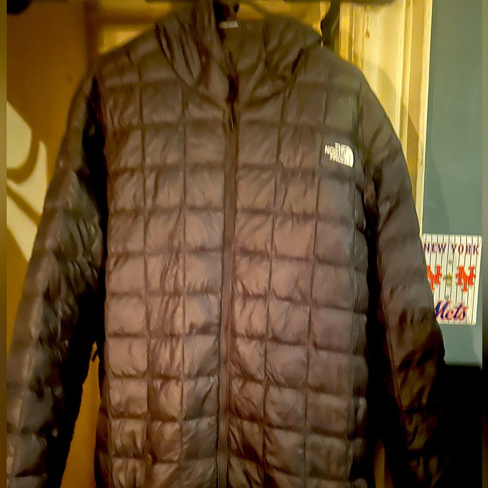 EUC men’s size 2x Black Thermoball Eco